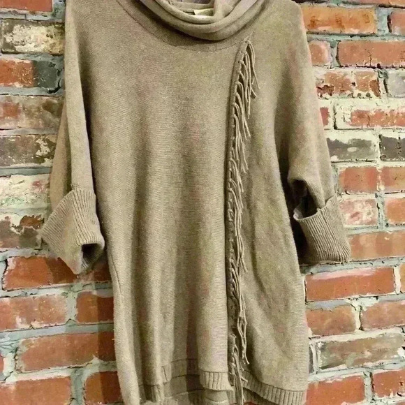Chico Fringe Kenton Cowl Sweater Size 0 - Picture 4 of 8